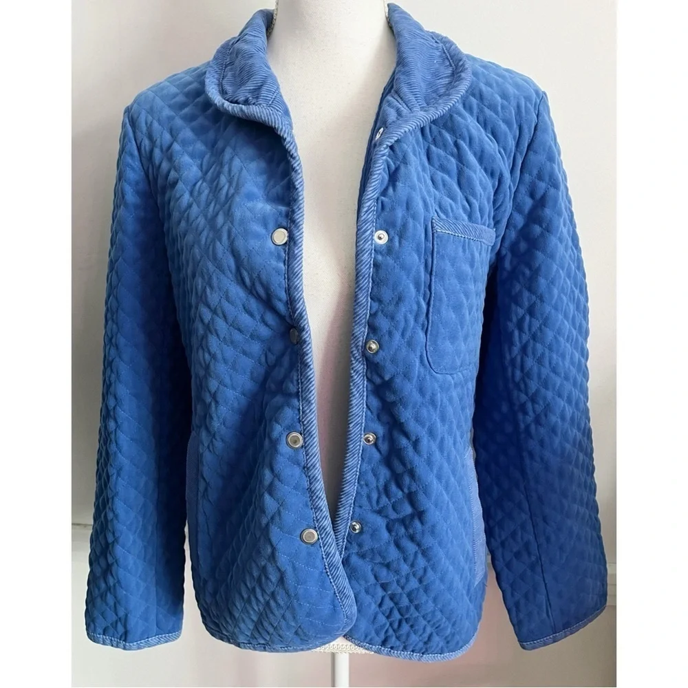 Talbots Petites • Blue Quilted Jacket with Snap Buttons
